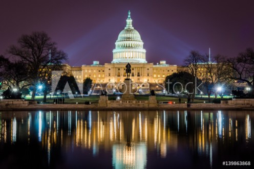 Bild på Capitol Building at Night in District of Columbia with Reflection
